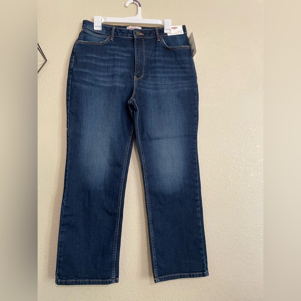 NWT Wrangler High-Rise Rodeo Straight Crop